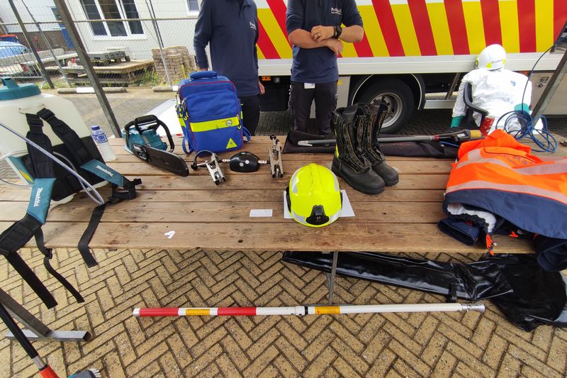 Incidentenbestrijders van ProRail op de brandweerdag in Purmerend